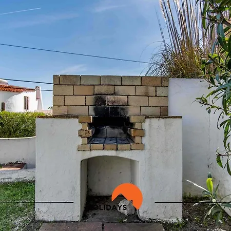 Holiday home #116 Telhas Verdes By Holidays