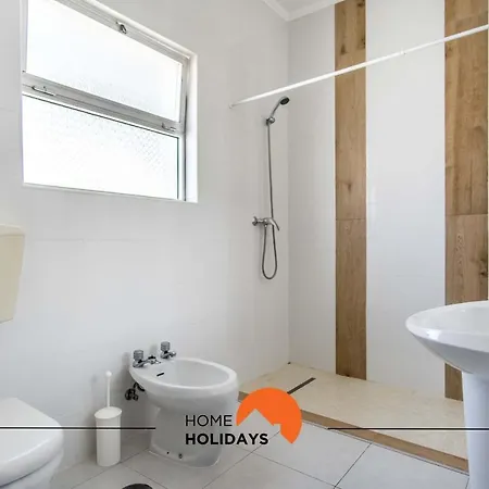 #116 Telhas Verdes By Holidays