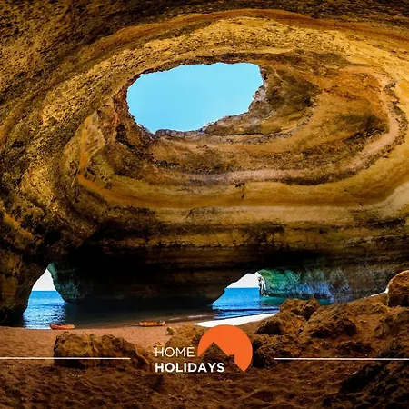 #116 Telhas Verdes By Holidays 別荘 *